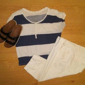 White Levi's 515 Capri cuffed Jeans